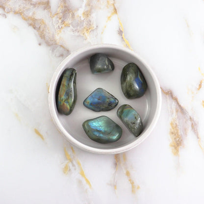 Labradorite rolled stone