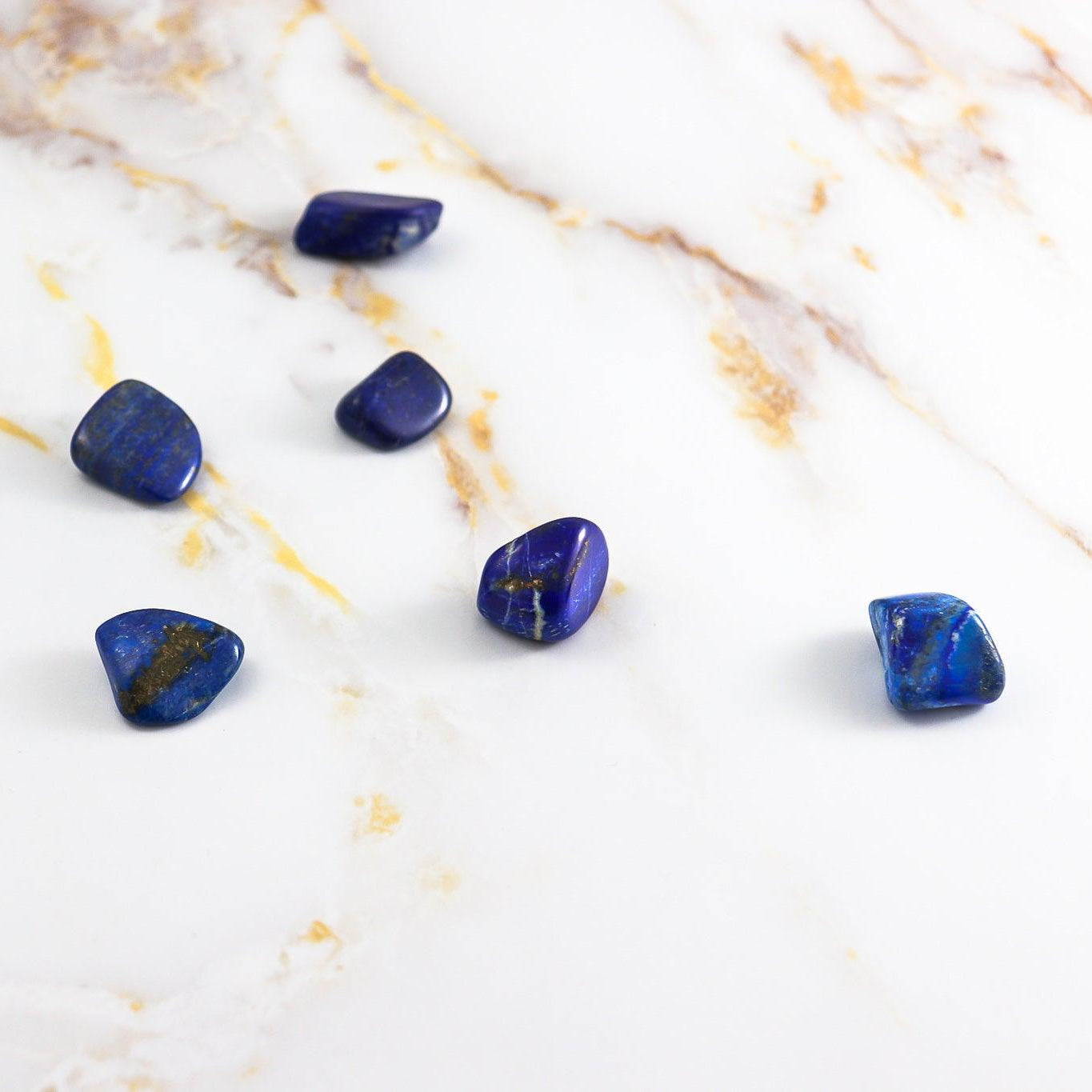 Lapis-Lazuli rolled stone